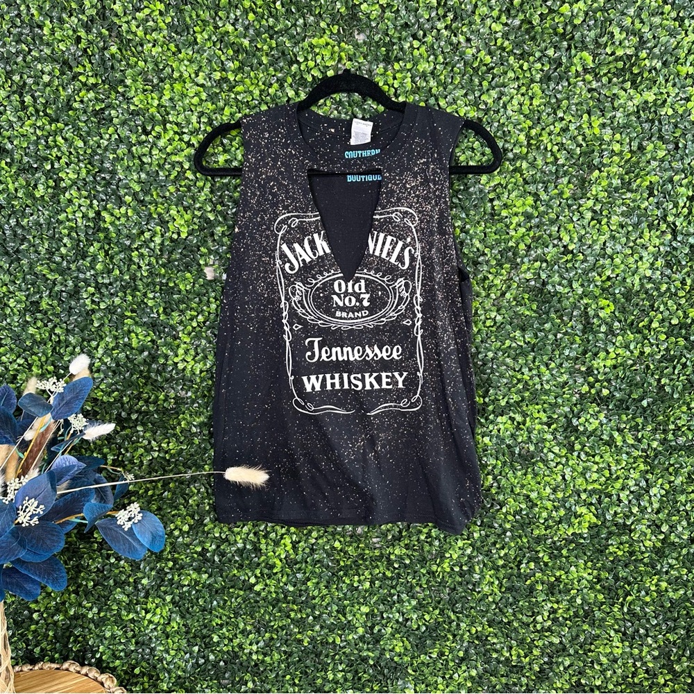 Nwt Jack Daniel's Tennessee whiskey Black Sleeveless bleached Muscle tank Top